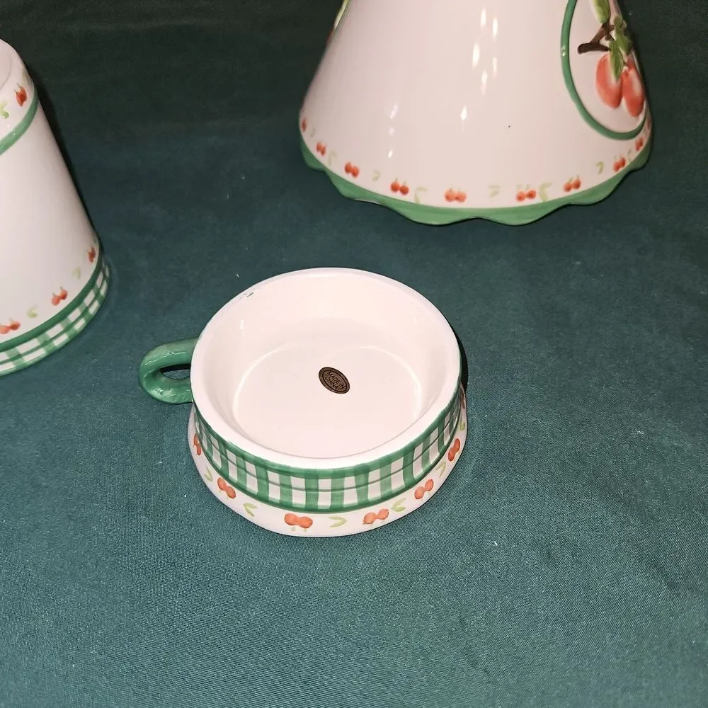 VALERIE PARR HILL HEART OF THE HOME CANDLE COLLECTION